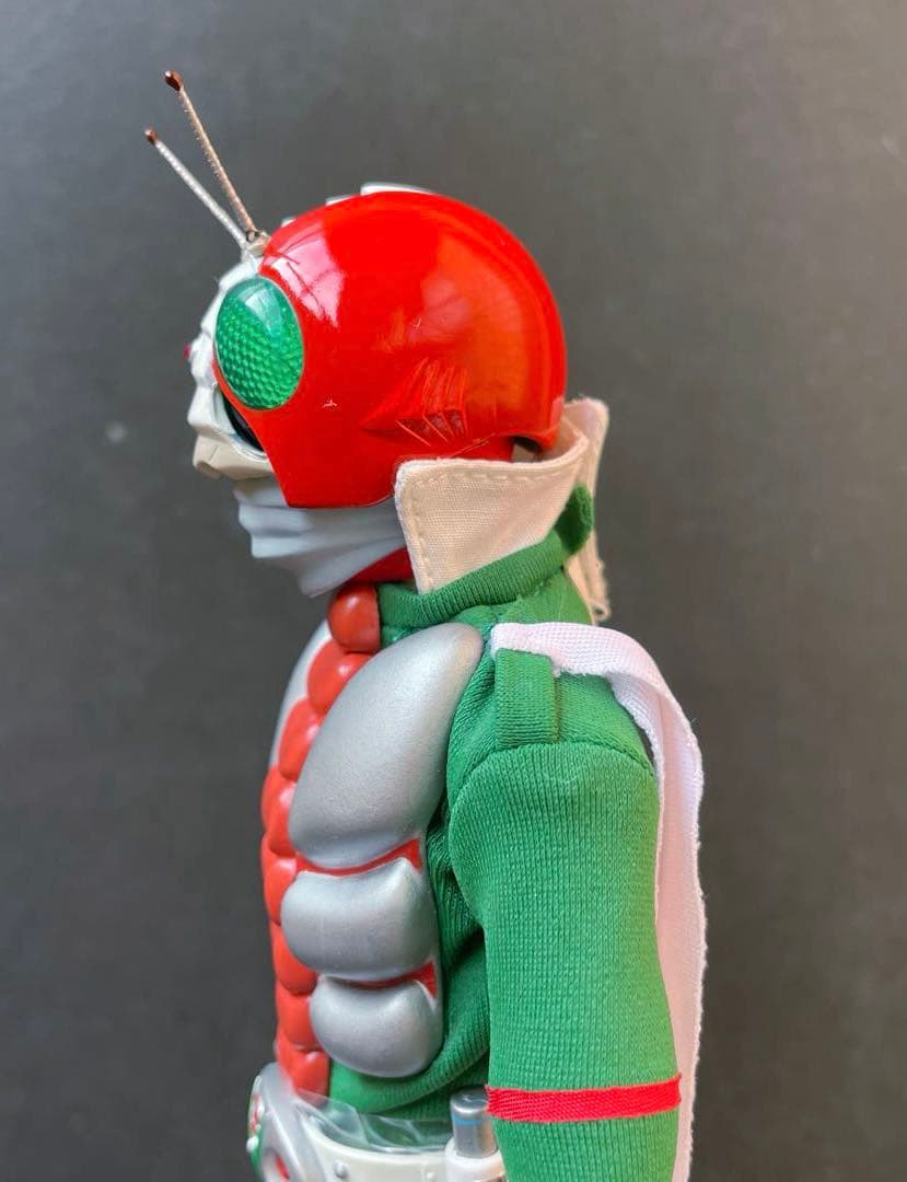 仮面ライダー　V3　 メディコムトイ　RAH220　開封品