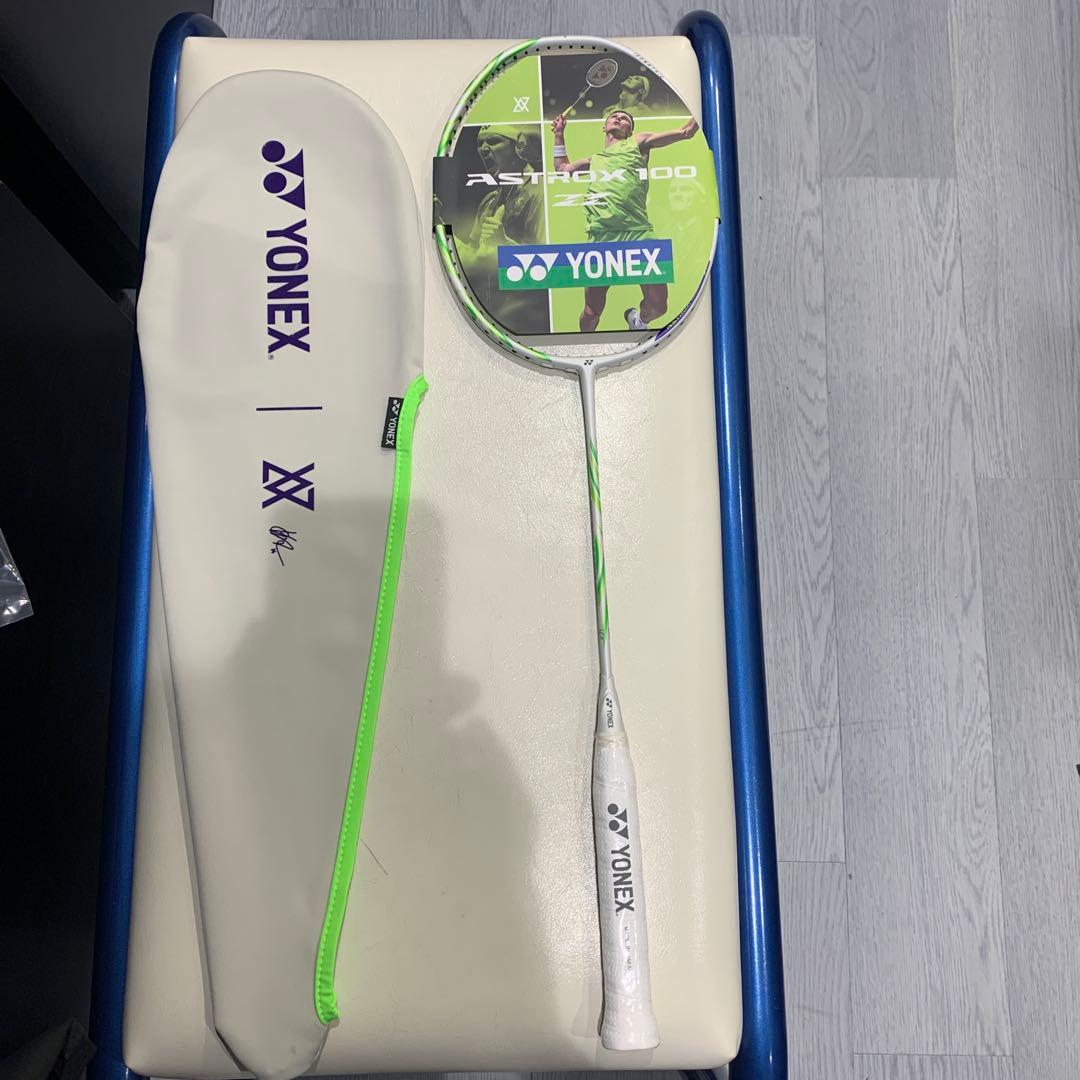 YONEX 初回モデル　ASTROX 100 4U5 バドミントンラケット