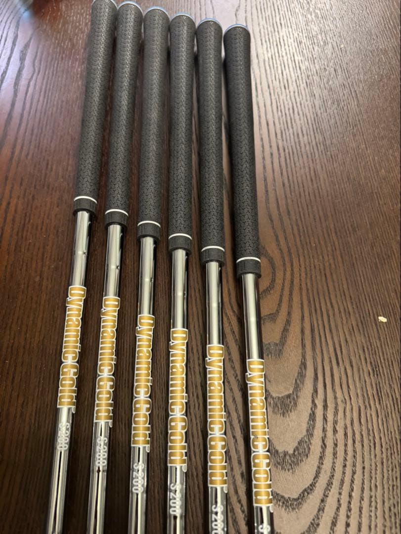 クラブ Srixon ZXi7 Irons 6-piece DG S200