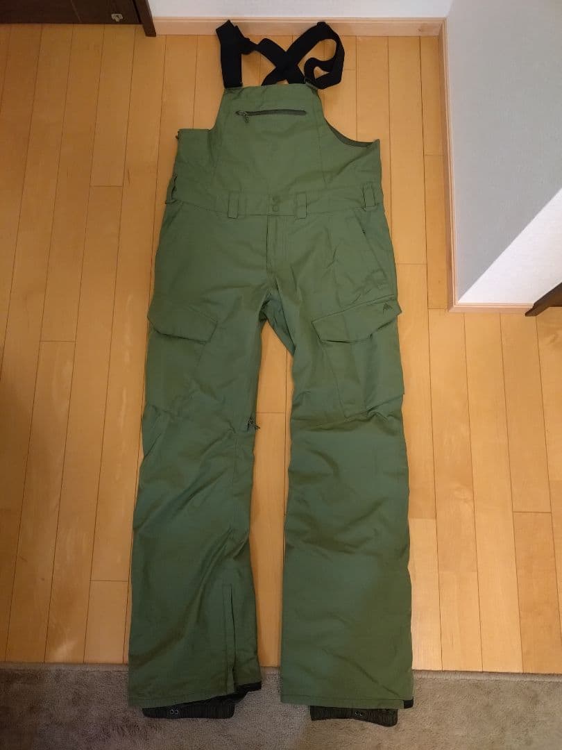 BURTON GORE-TEX Reserve Bib Pant ＋ ビーニー
