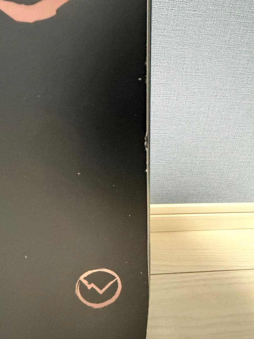 スノーボード 138cm デザイア　ノベンバー