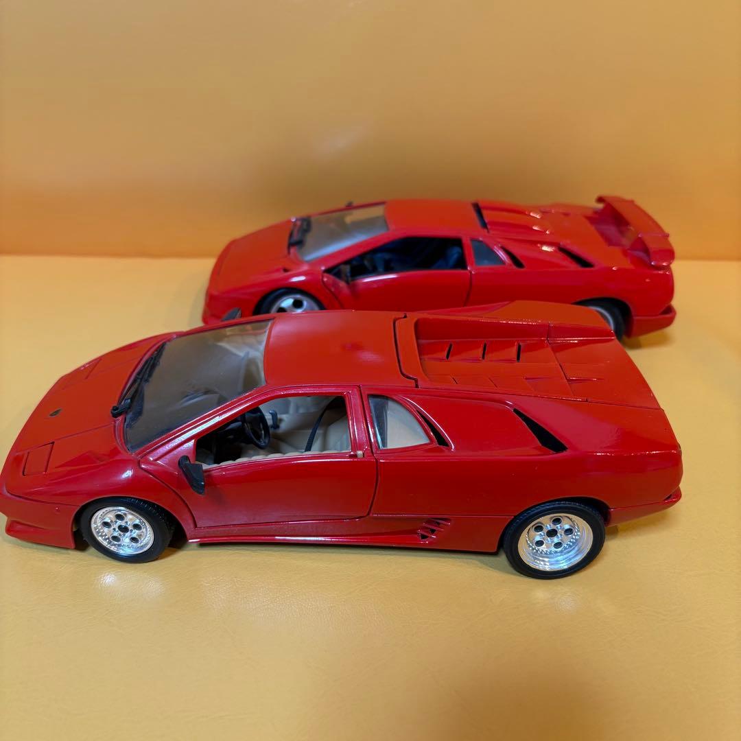 コンセプト企画 マイスト、トンカ 1/18 ランボルギーニ ディアブロ 2台
