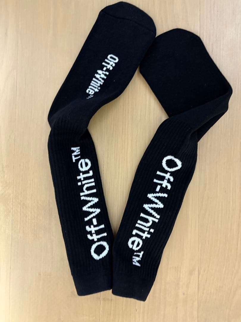 Off-White Arrow Mid Length Socks ブラック