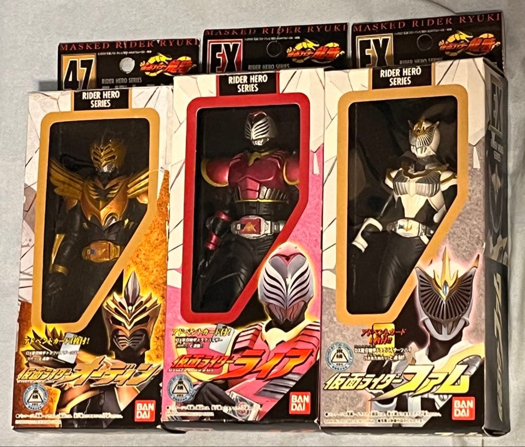 仮面ライダー龍騎ソフビ11体セット