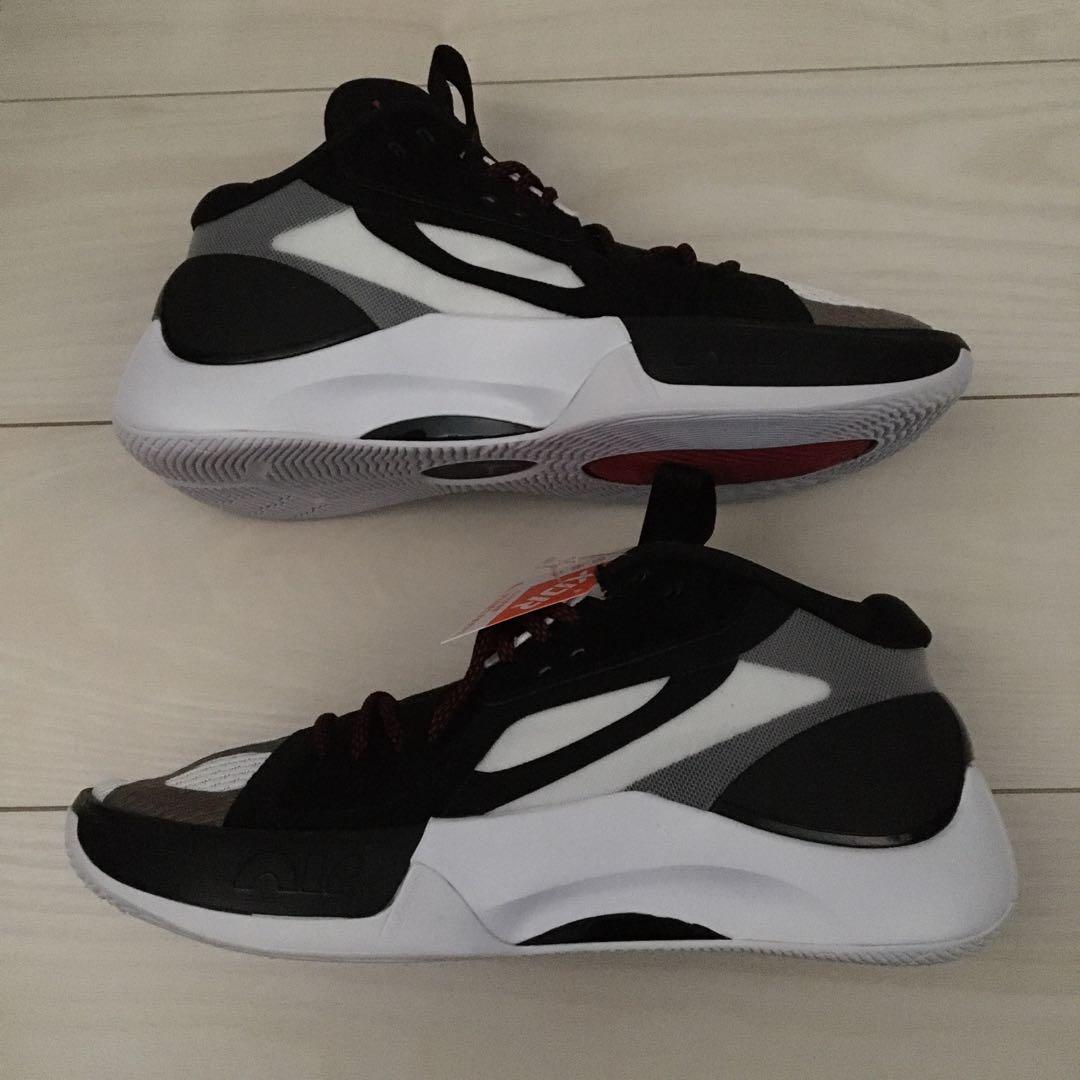ジョーダン　新品　JORDAN ZOOM SEPARATE メンズ27. 5cm