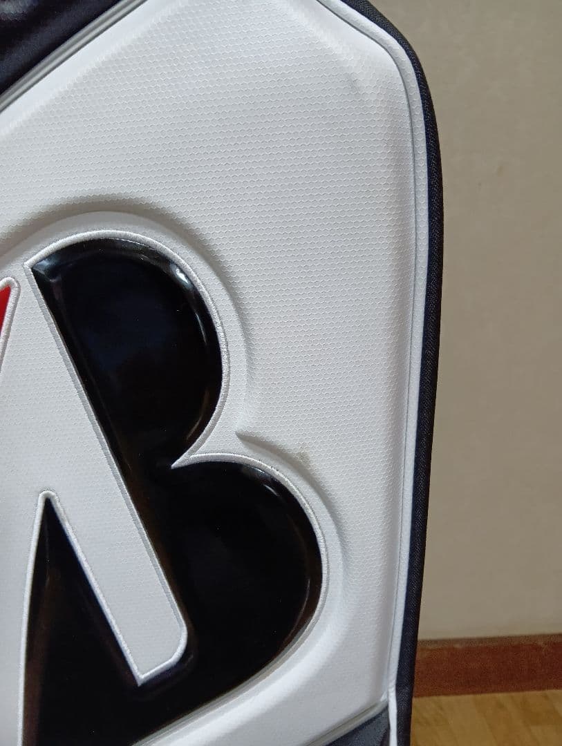 Bridgestone Golf キャディバッグ ６個ヘッドカバー付き