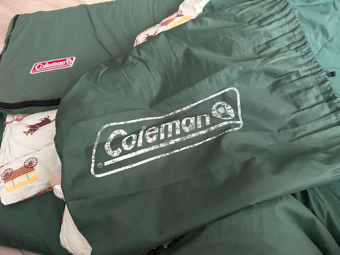 Coleman 寝袋 緑色 馬車デザイン