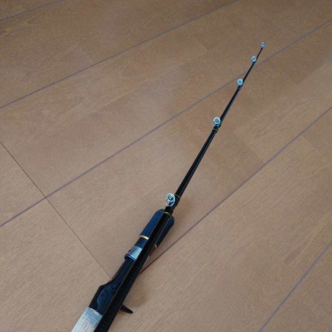 引取限定　鯰専用ロッド　セルバ　SELVA