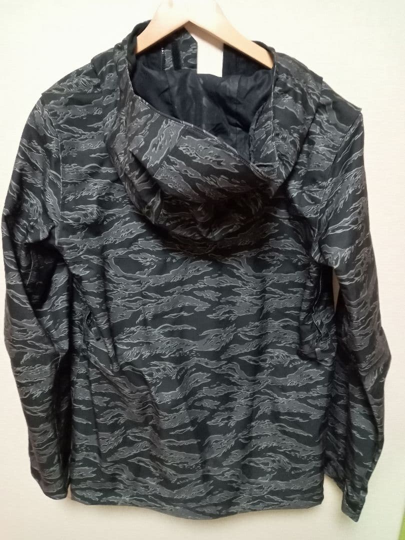 VOLCOM ボルコム　スノーボードウェア　上下セット