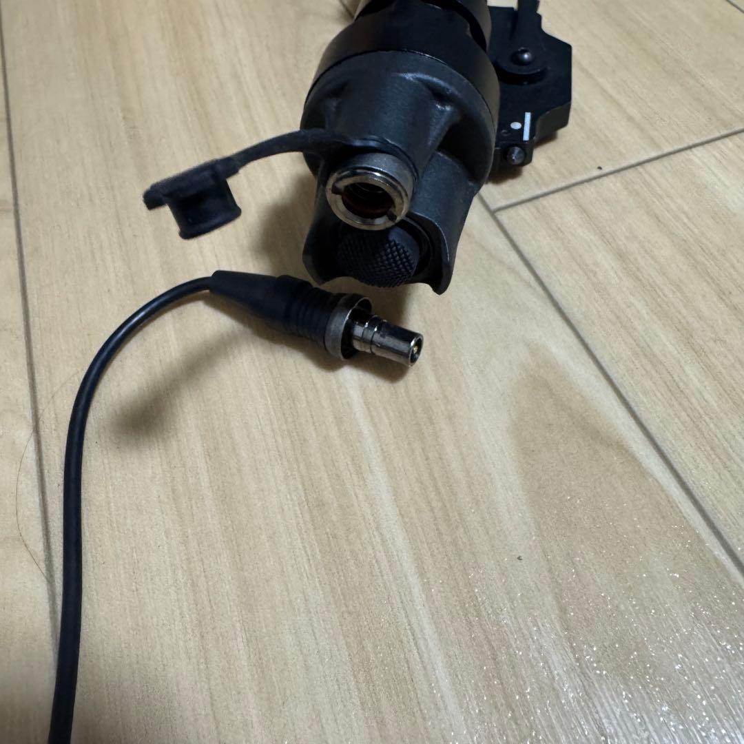 美品 SUREFIRE シュアファイア M93 フラッシュライト A187195
