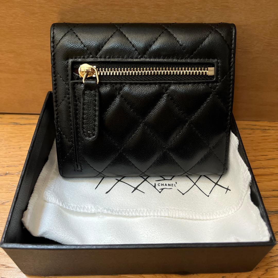 CHANEL ノベルティ ✨キルティング 三つ折り財布✨新品未使用