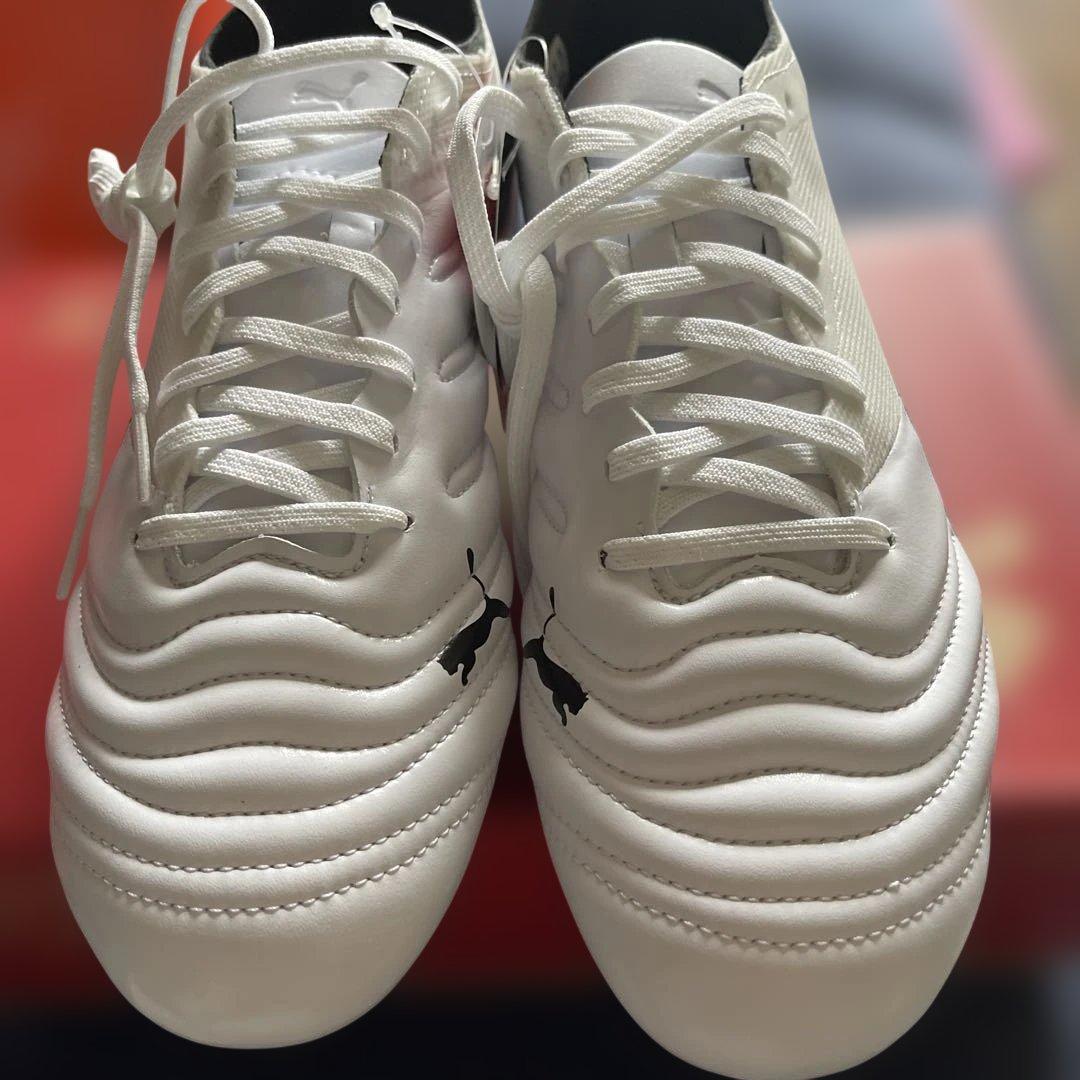 新品タグ付きPUMA KING MIRAI アルティメット2 ￼サッカースパイク