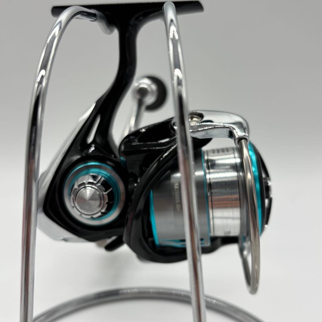 DAIWA ダイワ リール 19エメラルダス LT2500S-DH