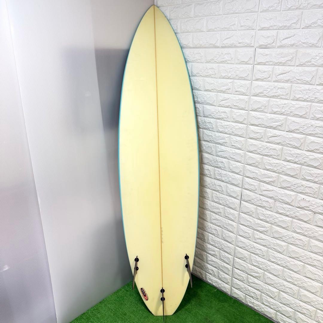 超美品　サーフボード　ショート　6’3ft テイクオフ鬼速　すぐ使える　FCS