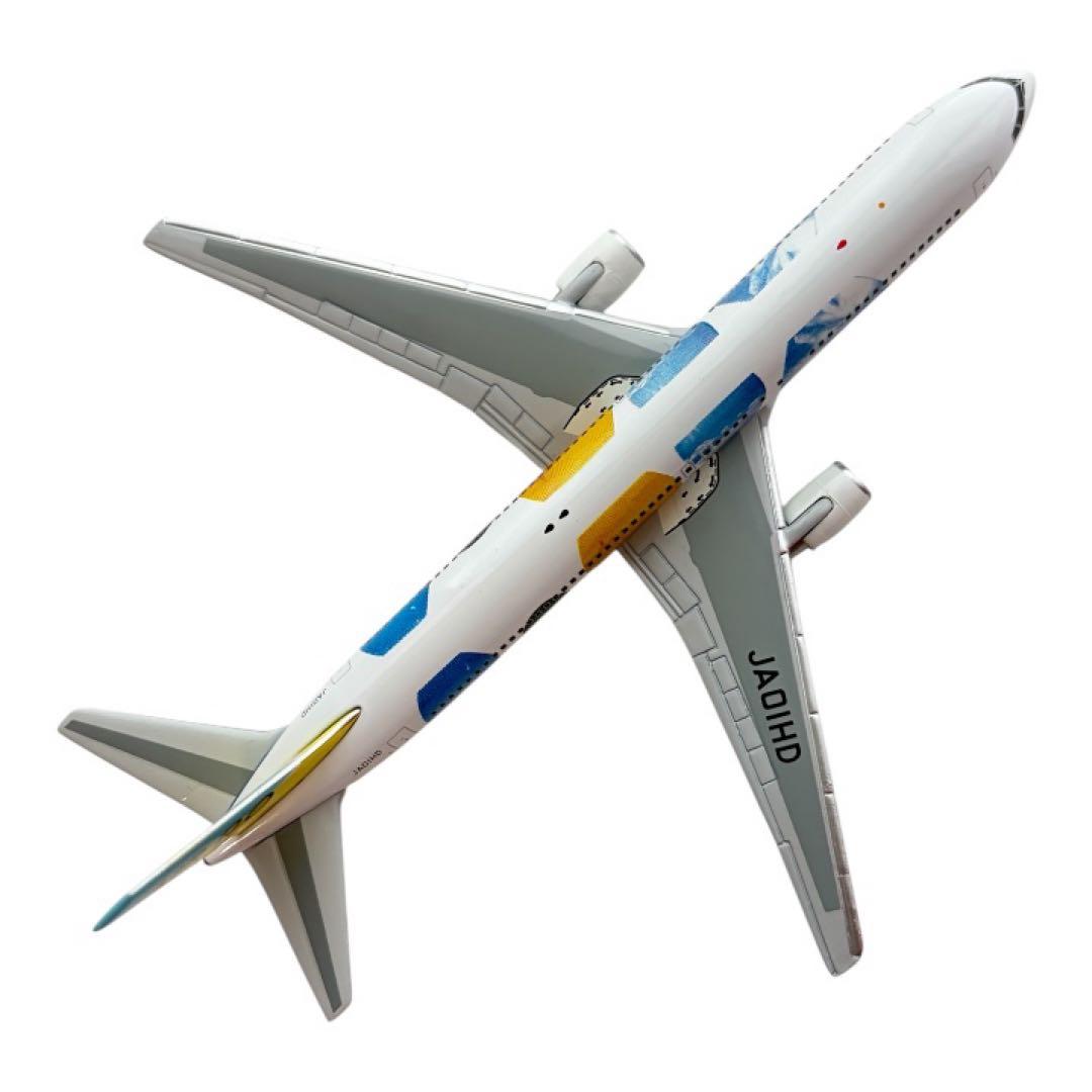 AIR DO B767-300ER JA01HD 1/400 2機