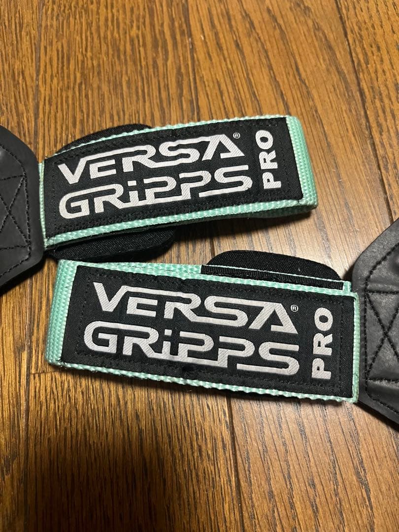 VERSA GRIPPS PRO パワーグリップ　ミント