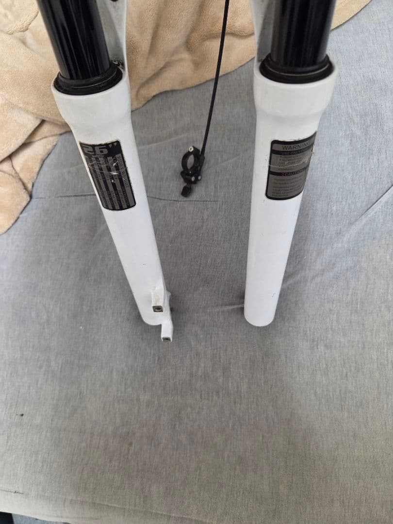 サスペンションフォーク　120mm　クイックリリース　26インチ 1-1/8