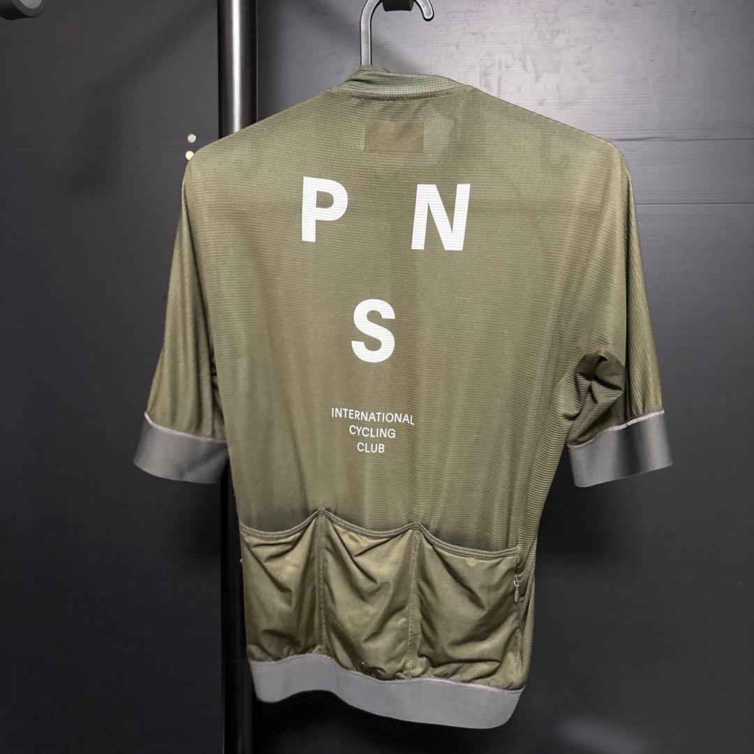 PAS NORMAL STUDIOS パスノーマルスタジオSサイズ オリーブ