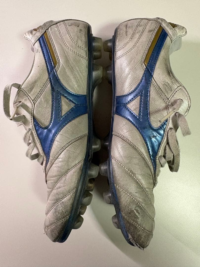 サッカースパイクモレリア2（限定カラー）