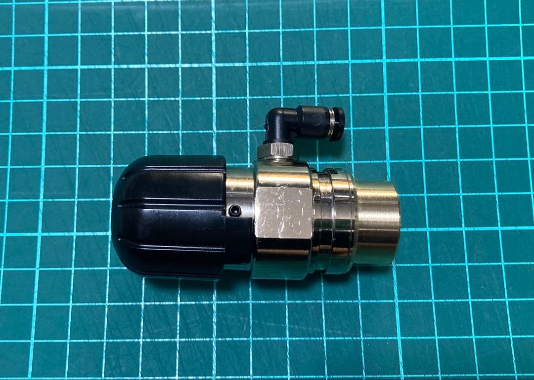 38gボンベ用　co2レギュレーター　ネジ規格1/2-20UNF 軽量化加工