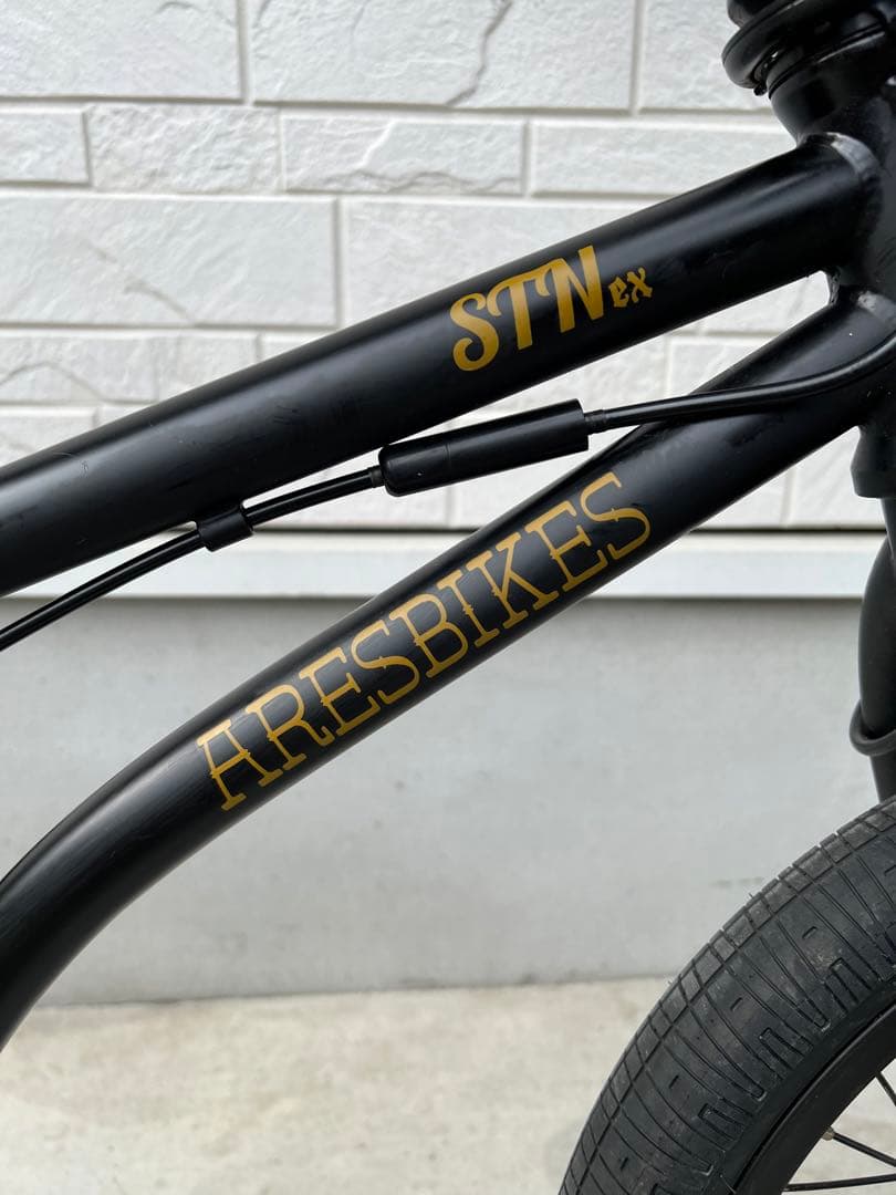 ARESBIKES STNex Black BMX 16インチ アーレスバイク