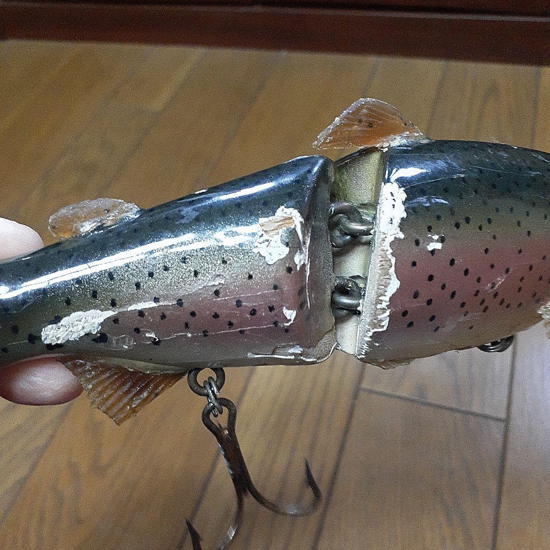 激レア　初代　キャスティーク　トラウト　復刻ではありません！