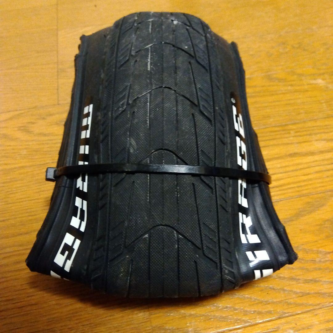 ECLAT Mirage TIRE 20✕2.35 FOLDLE BMX