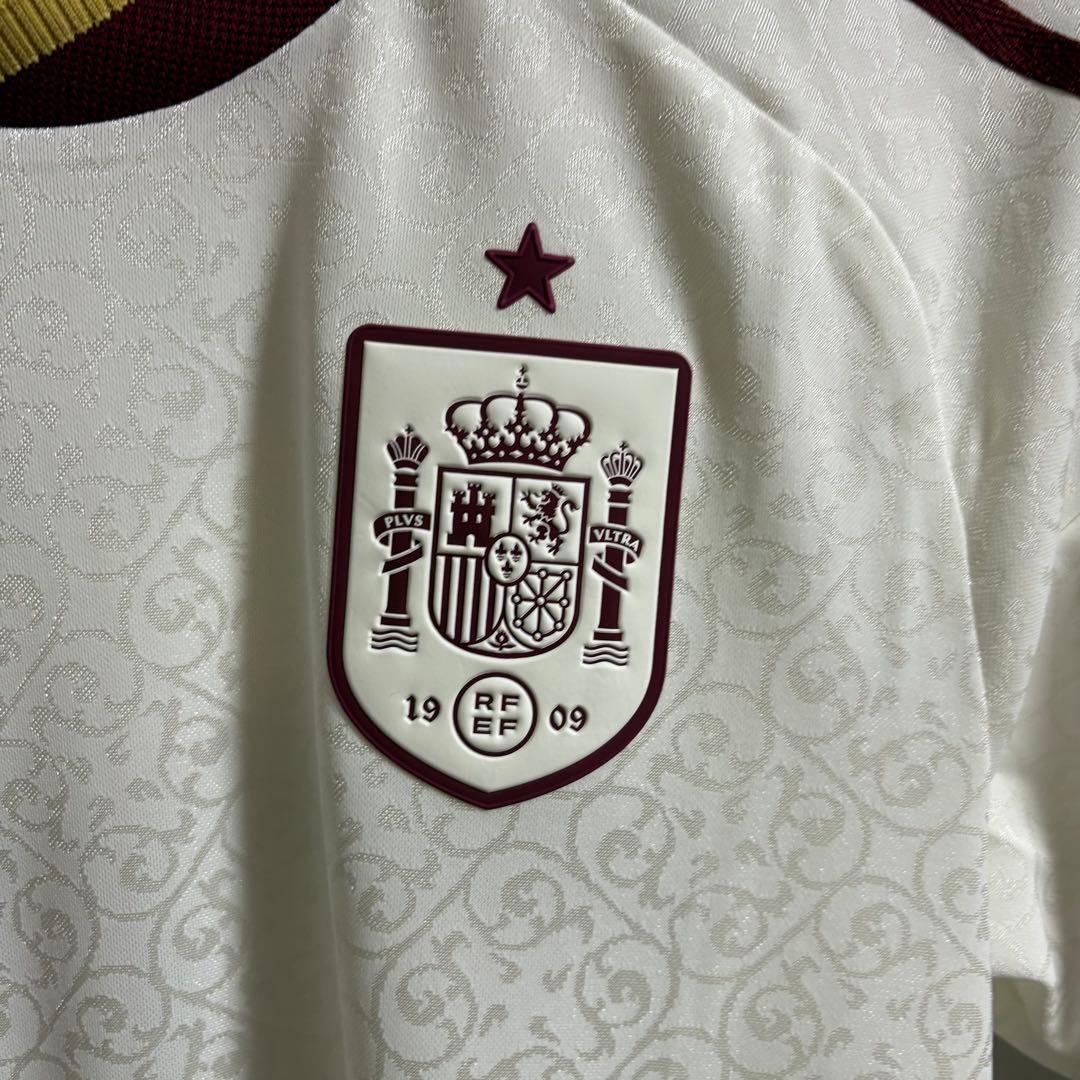 adidas スペイン　オーセンティックユニフォーム