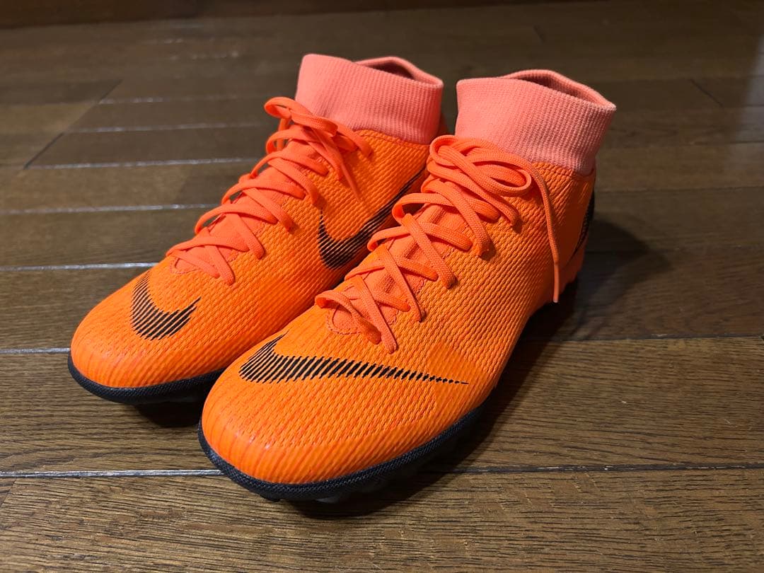 かりゆしゆいまーる【美品24.5cm】 サッカースパイクNIKE（ナイキ）