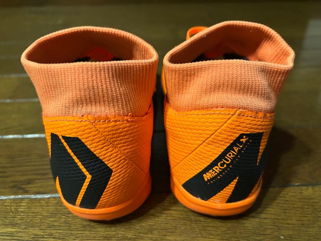 かりゆしゆいまーる【美品24.5cm】 サッカースパイクNIKE（ナイキ）