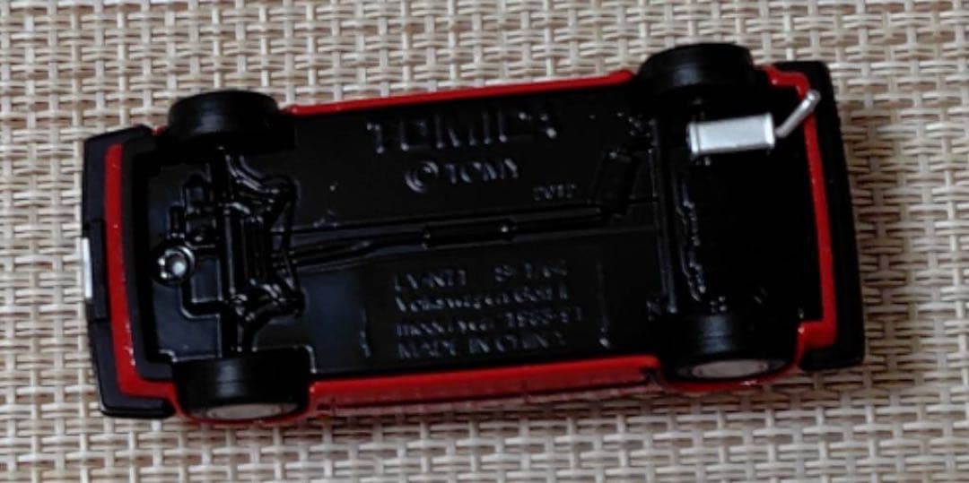 トミカリミテッドヴィンテージ LV-N71a フォルクスワーゲンゴルフⅡ CLi