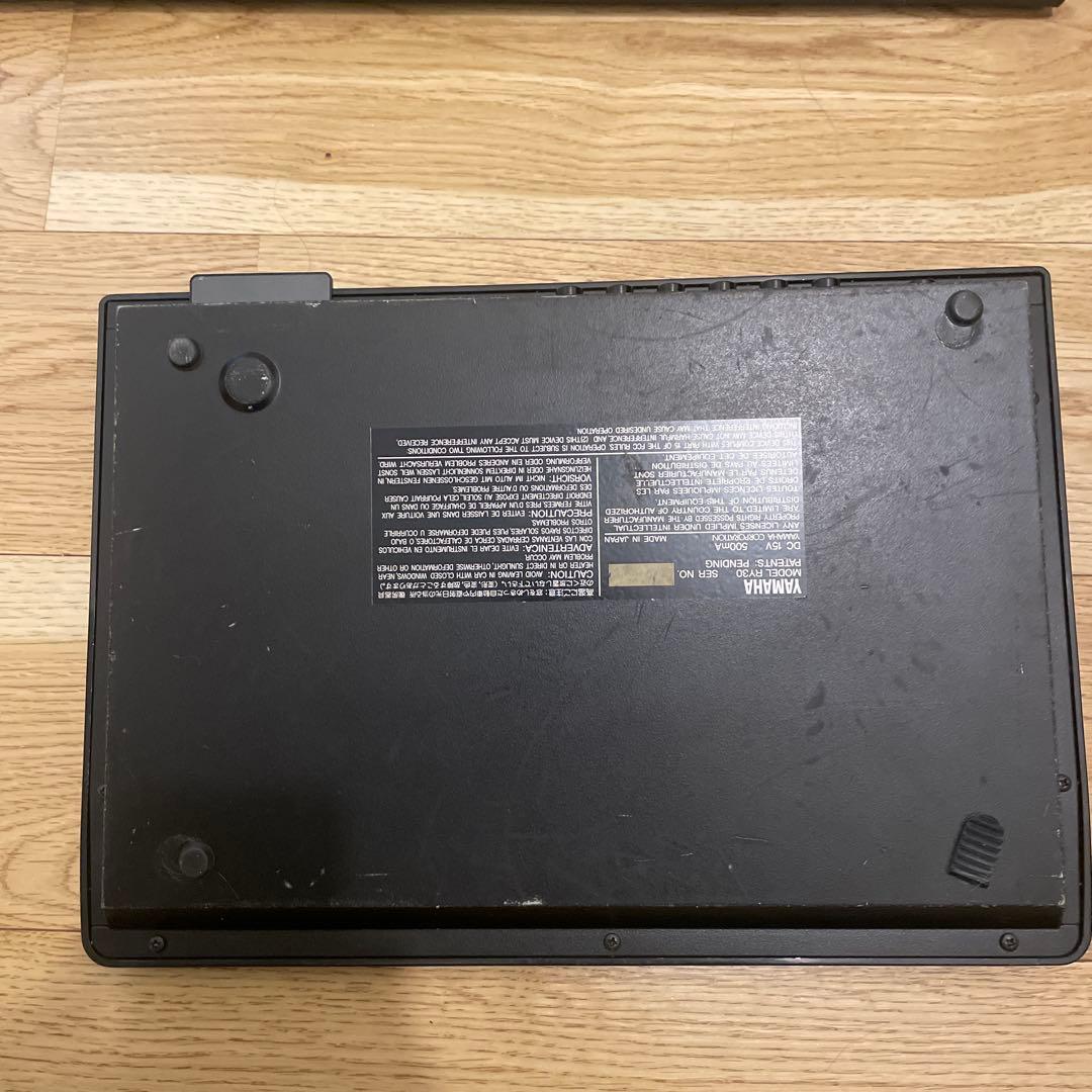 Yamaha RY30 ドラムマシン
