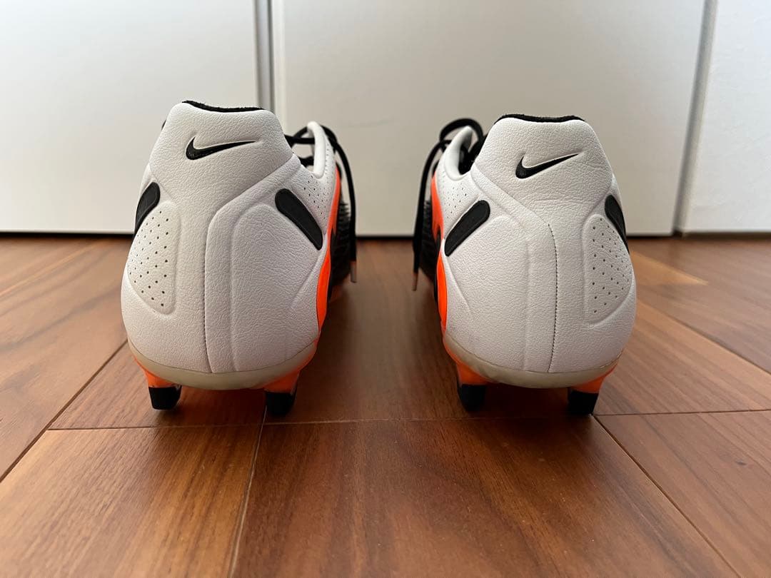Nike CTR360 サッカースパイク 26.5cm