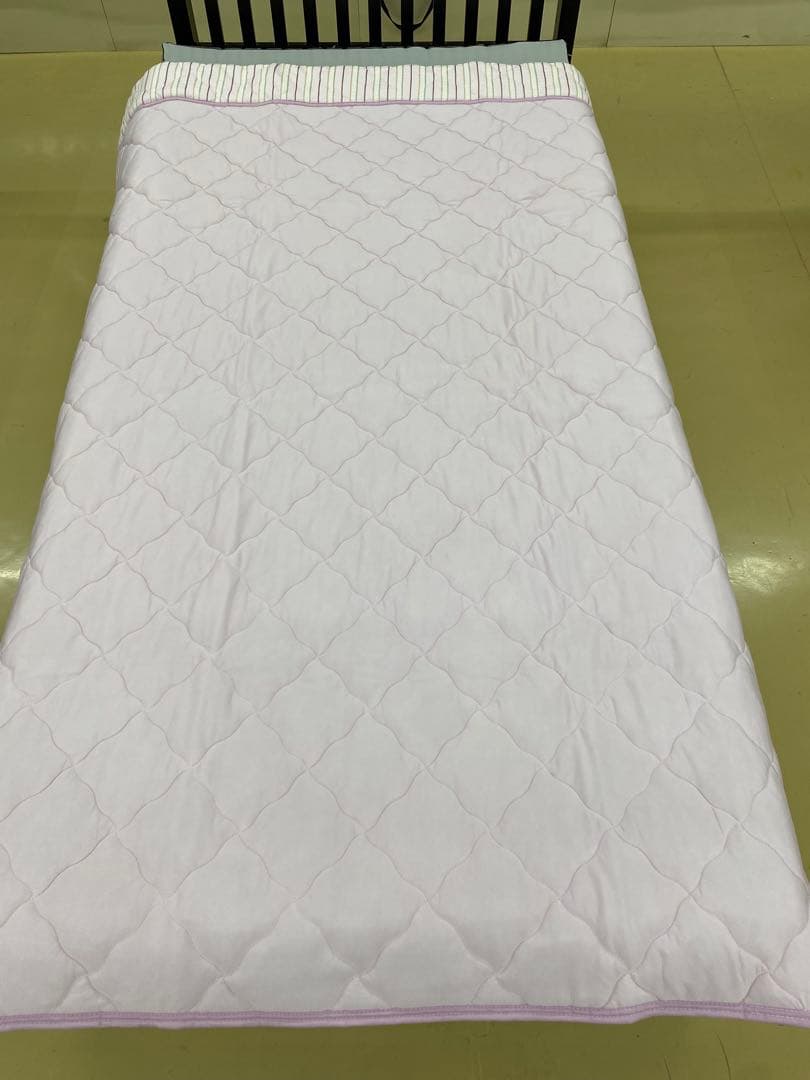 ロマンス　リバーシブル　キルトケット・接触冷感＆パイル・シングルサイズ