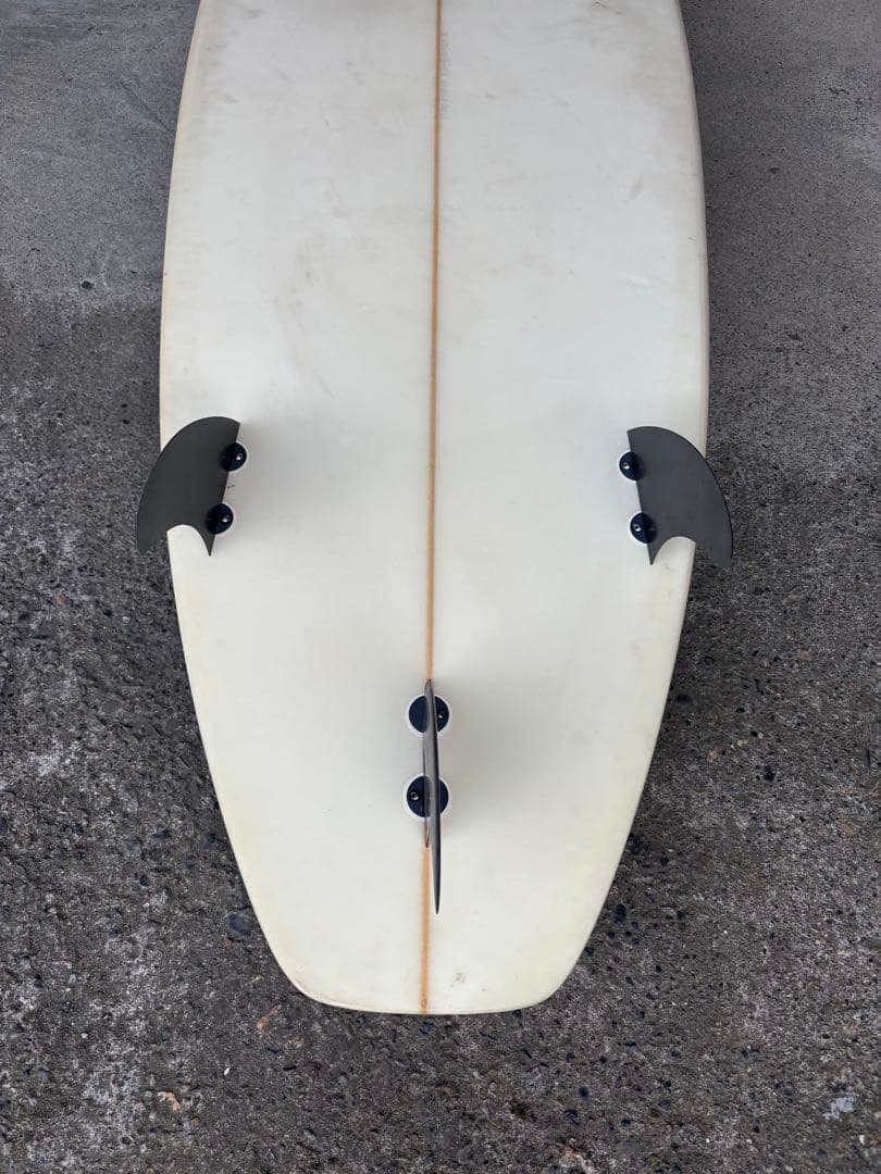 サーフボード　6'10