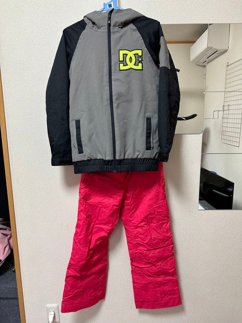 キッズ　DC Mサイズ＋686 レディースLサイズ
