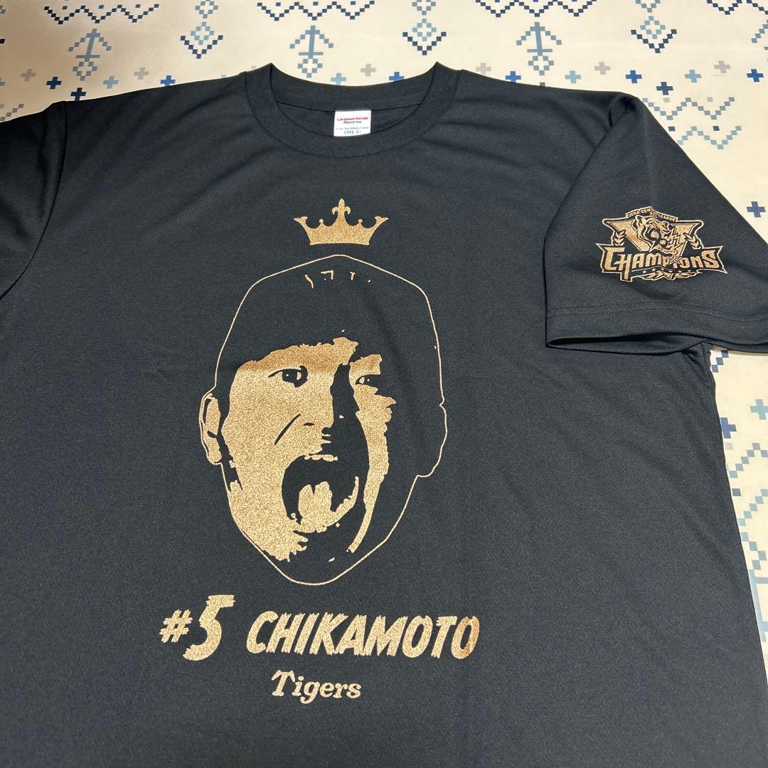 近本　5★阪神タイガース　優勝記念シークレット選手顔イラストTシャツ