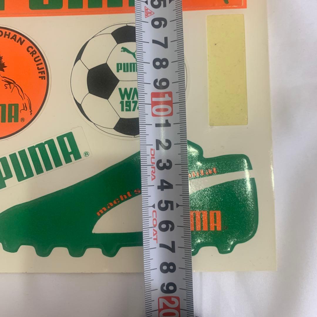 PUMA1974サッカーワールドカップ.ステッカー.ヨハンクライフWM1974