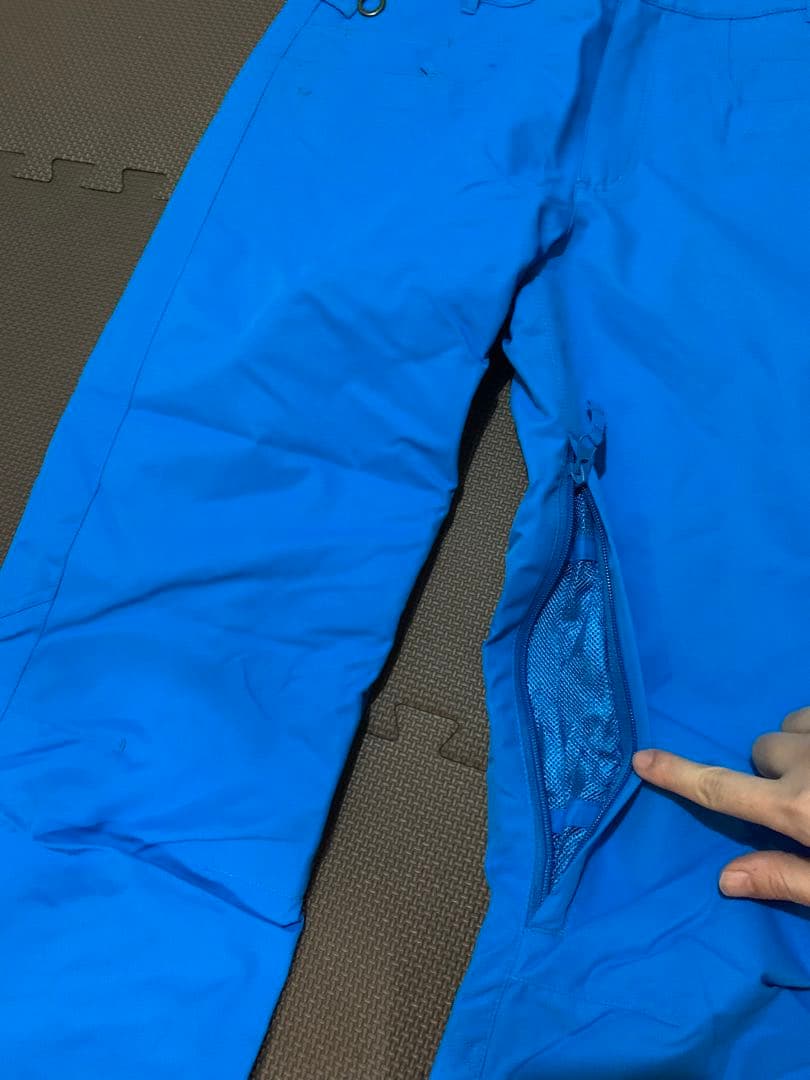 新品未使用　ROXY スノボウェア　スキーパンツ　ブルー　レディースサイズM/L
