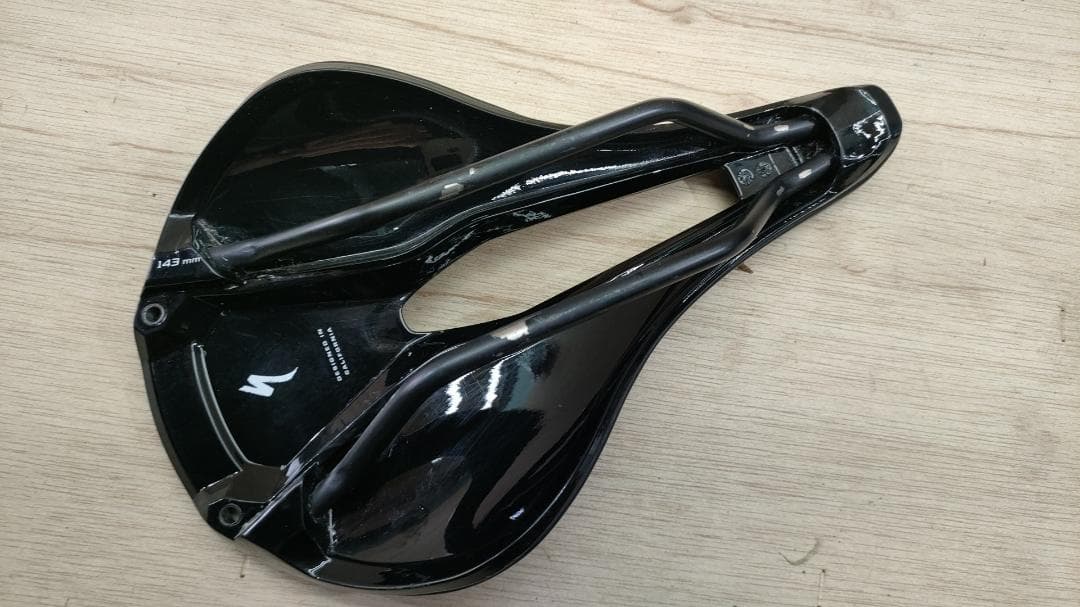 ■スペシャライズド パワーサドル　？ 143mm■