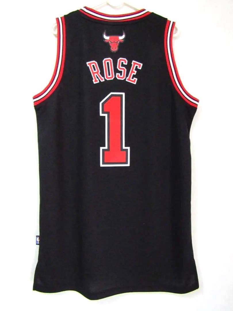 美品 NBA ROSE #1 BULLS デリック・ローズ ブルズ　ユニフォーム