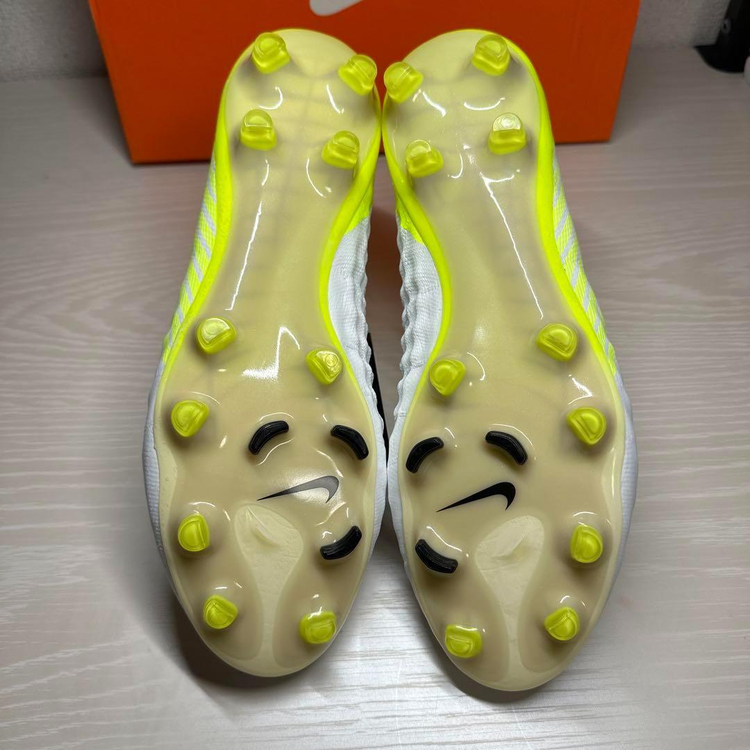 サッカースパイク ナイキ マジスタ オブラ Ⅱ FG 25.5cm