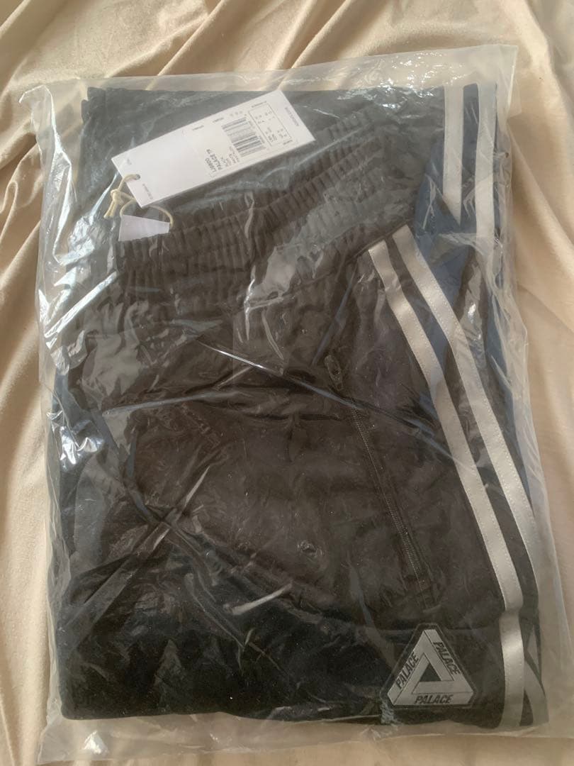 ウォーキング・ランニングウェア Palace adidas Firebird Track Pant