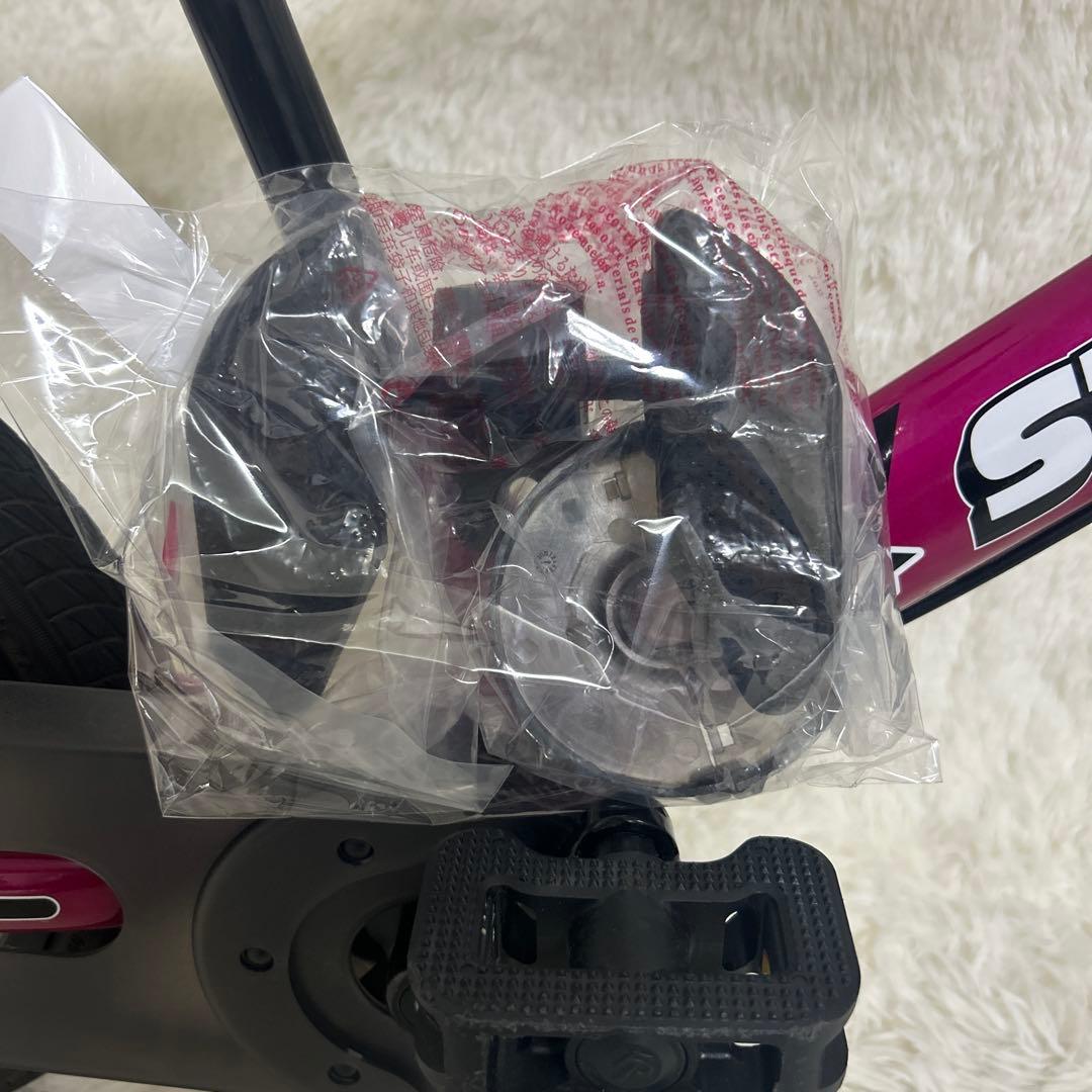 極美品 ストライダー STRIDER 14X フューシャピンク バランスバイク