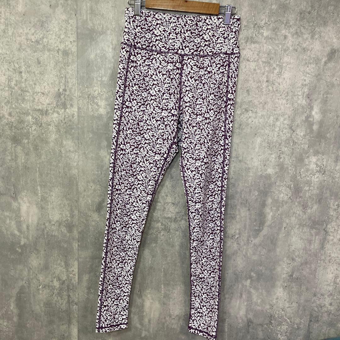 emmi yoga エミヨガ　ヨガウェアセット　フラワー柄　花柄　サイズ1