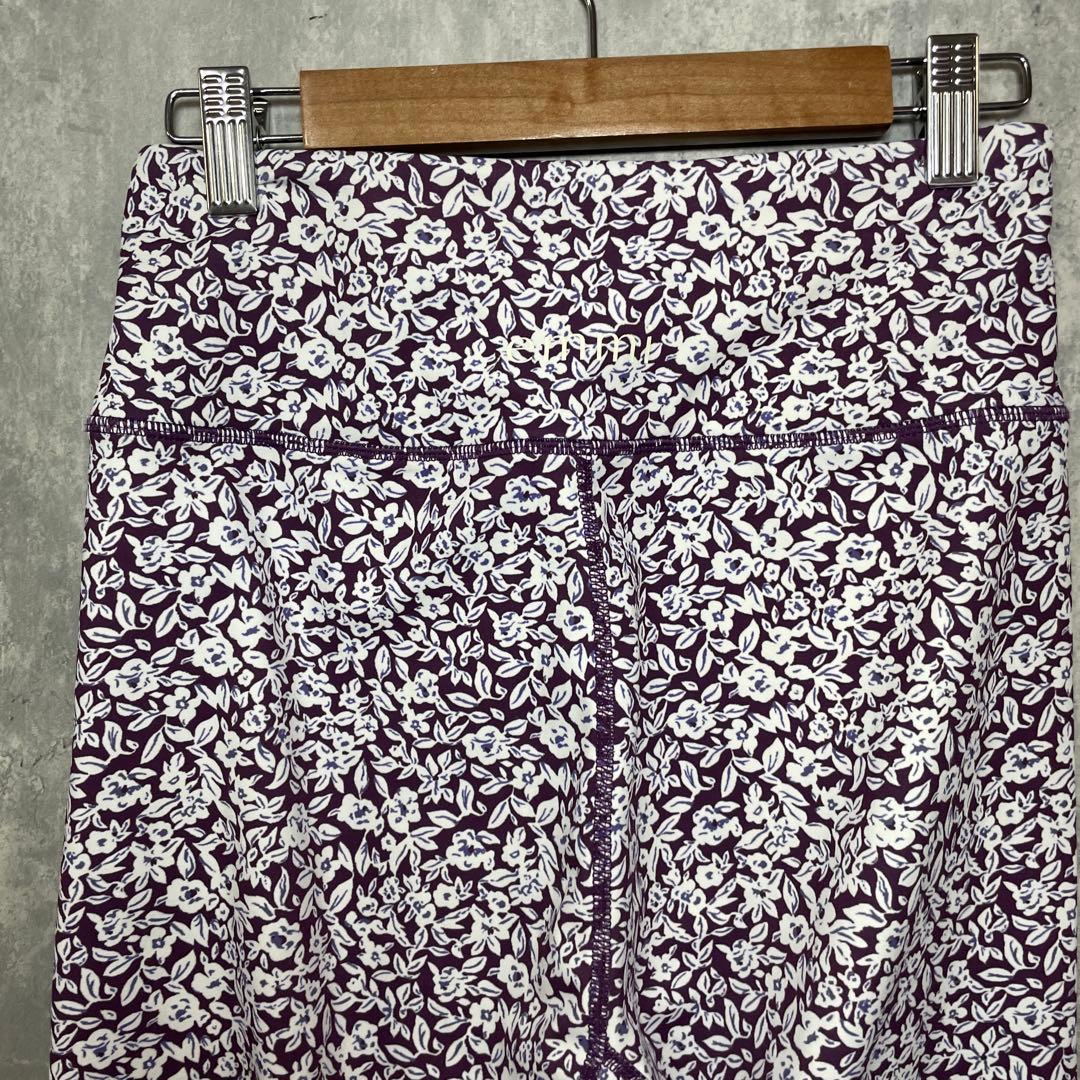 emmi yoga エミヨガ　ヨガウェアセット　フラワー柄　花柄　サイズ1