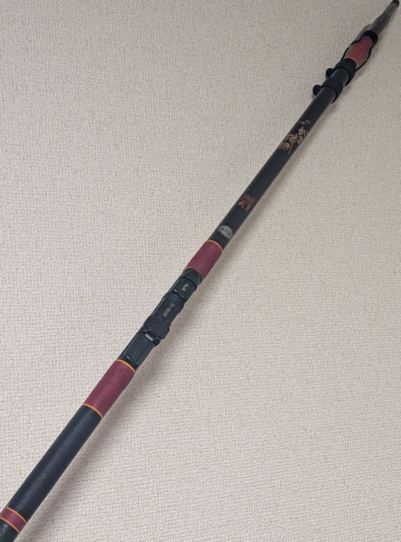 がまかつがま磯中硬2号5m美品