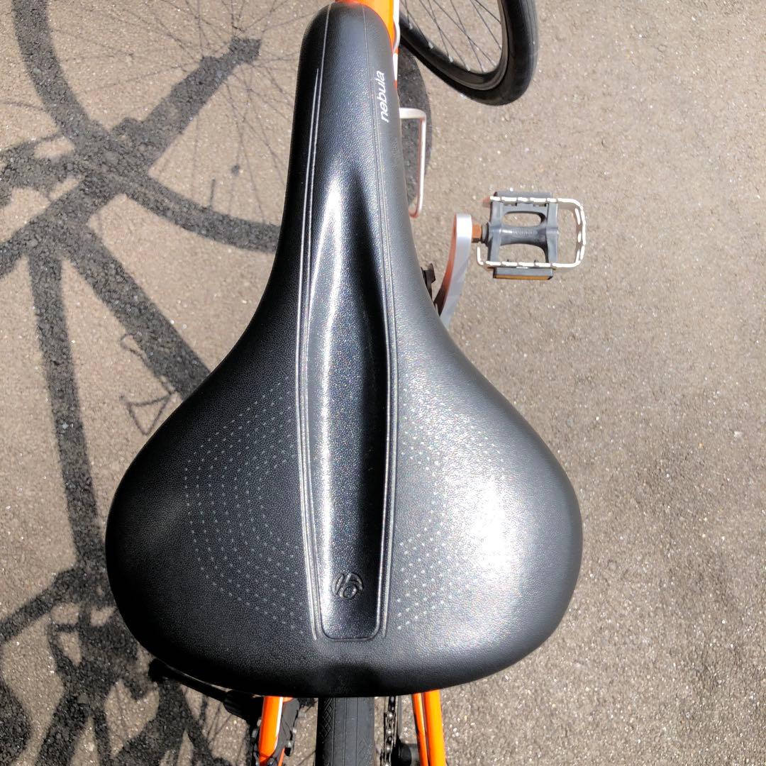 Trek クロスバイク オレンジ 700C 7段ギア