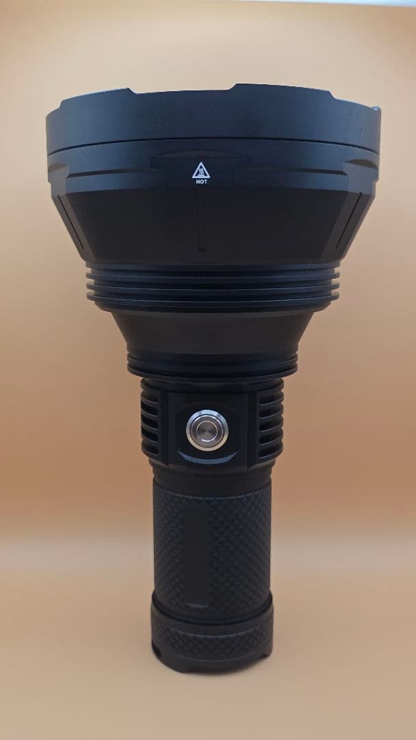 【極美品】ACEBEAM K75 6300ルーメン 懐中電灯