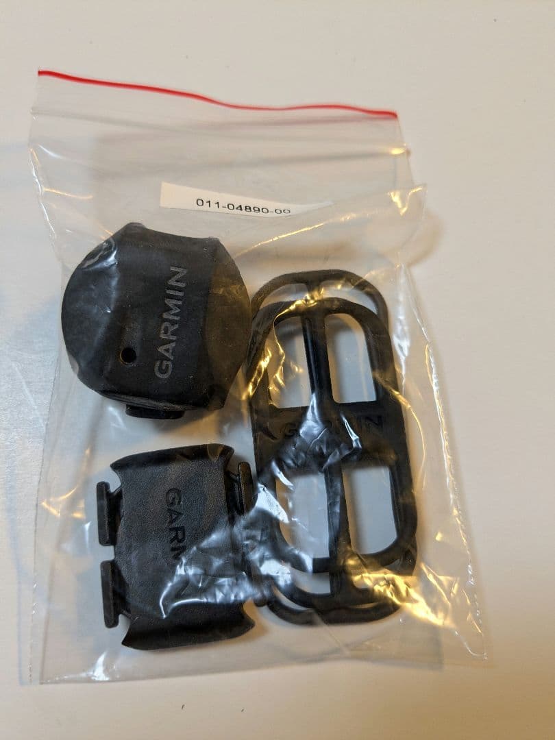 新型GARMINスピードケイデンスセンサー一式
